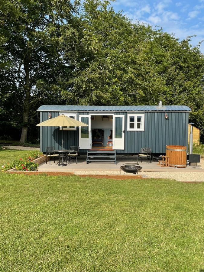 The Bibury - Westwell Downs Shepherd Huts オックスフォード エクステリア 写真
